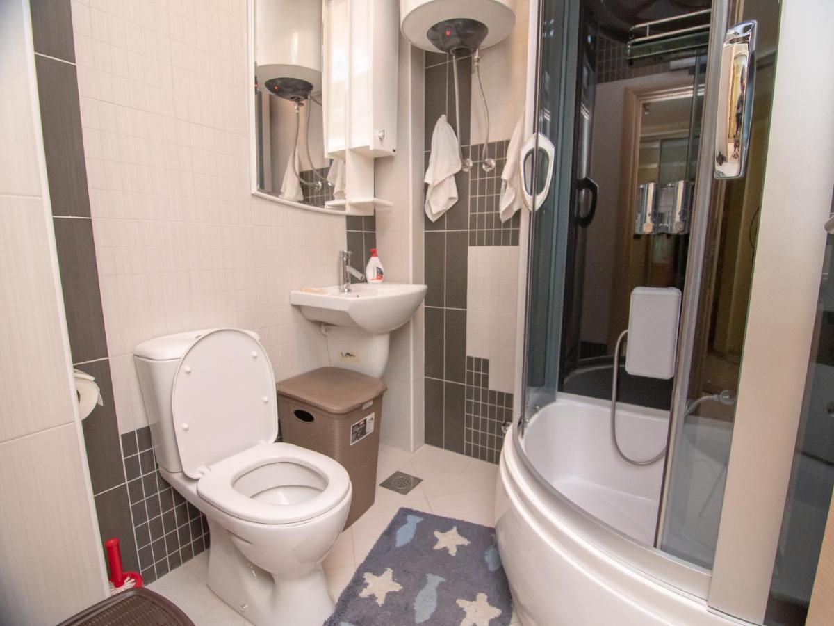 Mum'S Apartment Petrovac Екстериор снимка