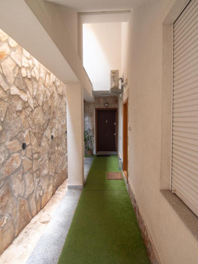 Mum'S Apartment Petrovac Екстериор снимка